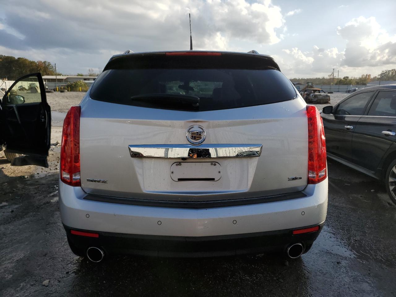 VIN 3GYFNDE3XDS594434 2013 CADILLAC SRX no.6