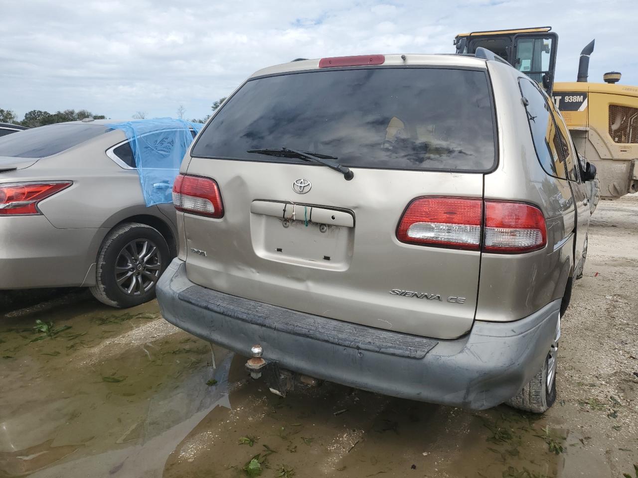 2003 Toyota Sienna Ce VIN: 4T3ZF19C93U556025 Lot: 74128754