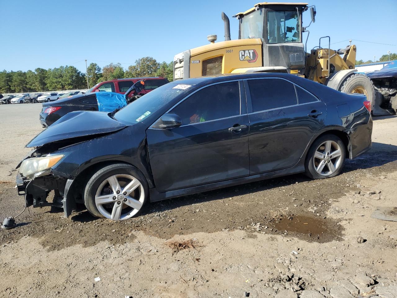 2013 TOYOTA CAMRY