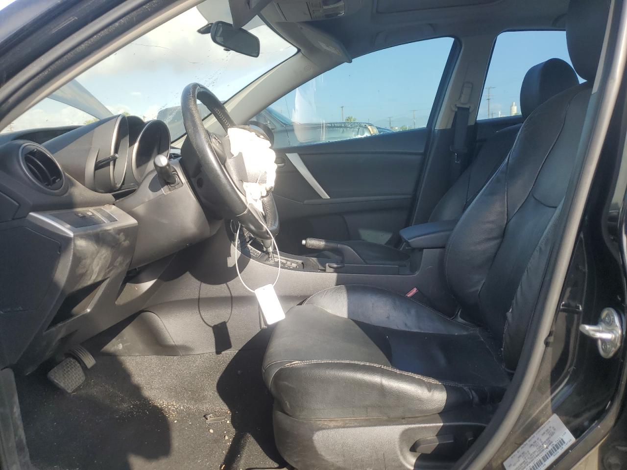 2013 Mazda 3 - Image 7