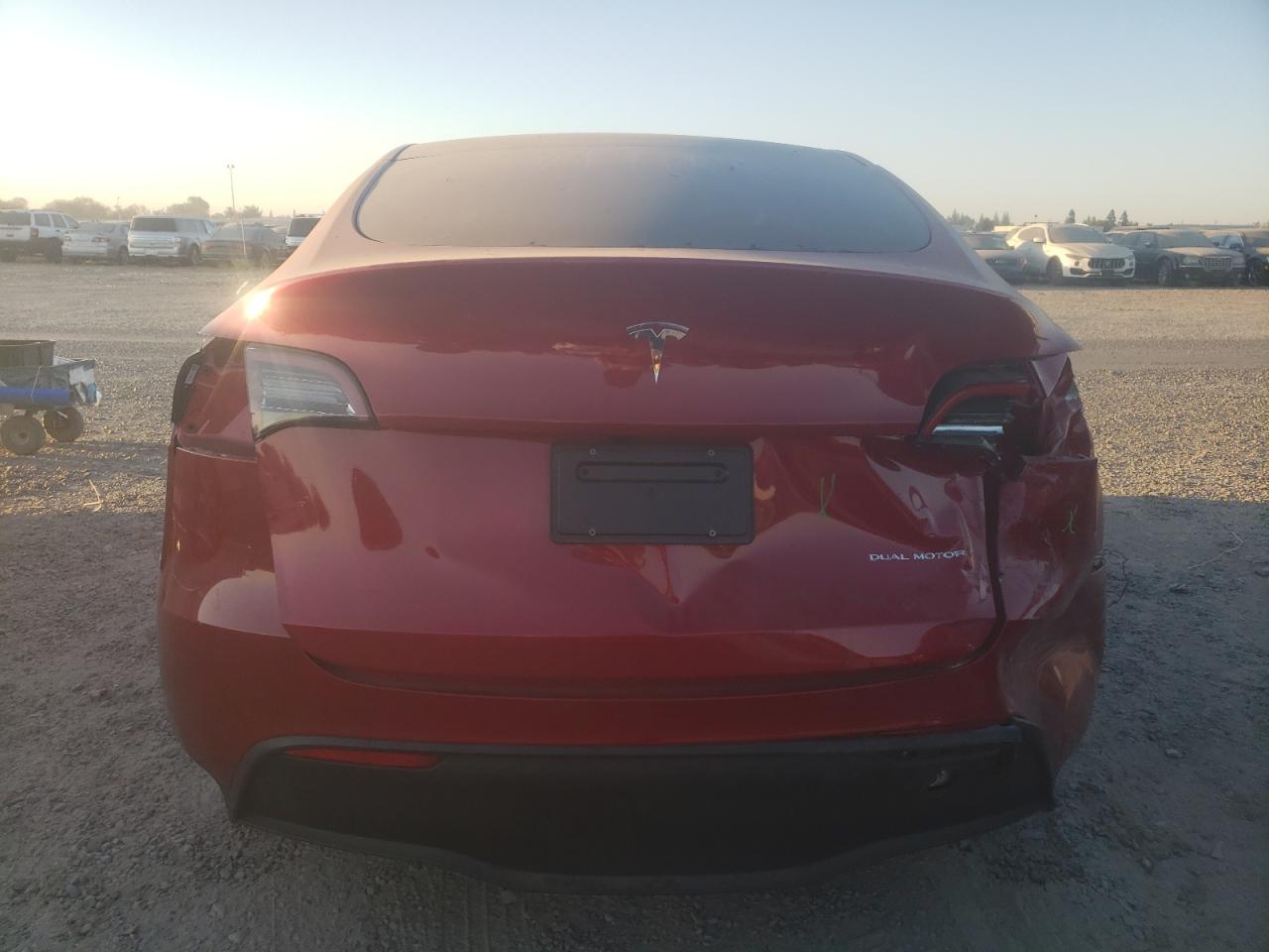 7SAYGDEE7PF910060 2023 Tesla Model Y