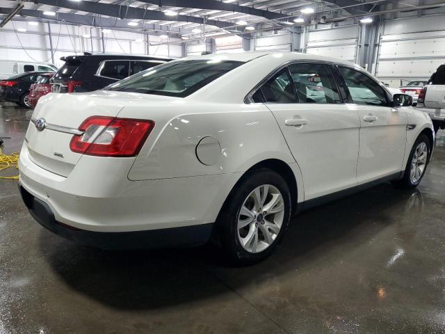  FORD TAURUS 2012 Белы