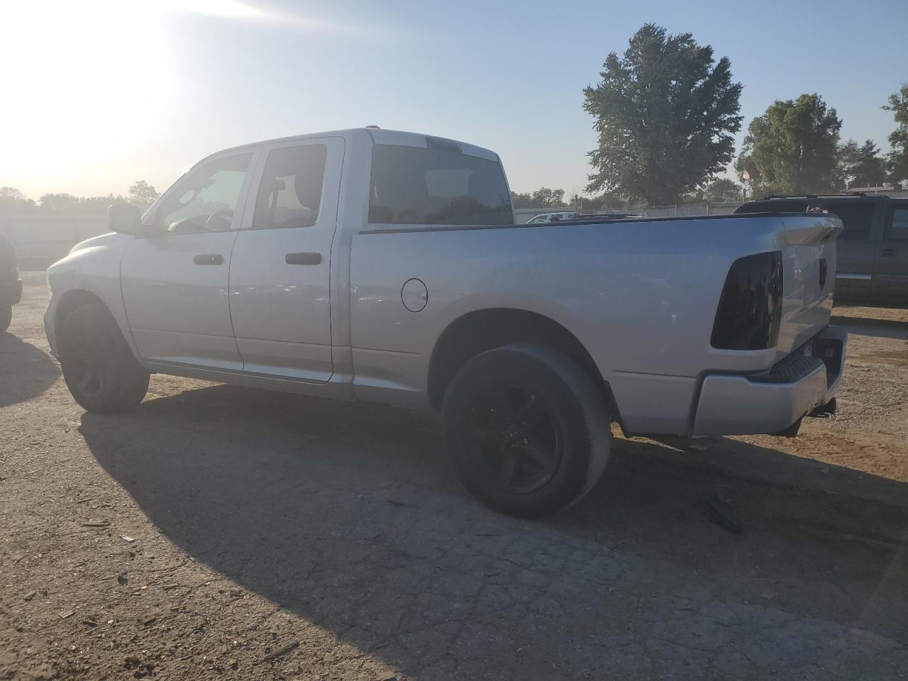 VIN 1C6RR6FT3FS714601 2015 RAM 1500 no.2