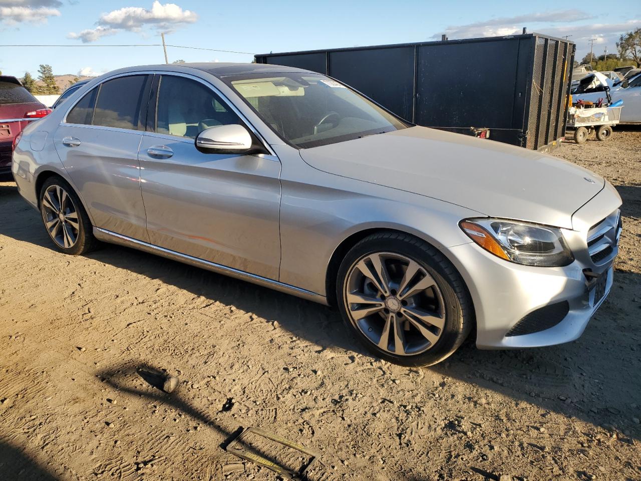 VIN 55SWF4JB9GU165152 2016 MERCEDES-BENZ C-CLASS no.4