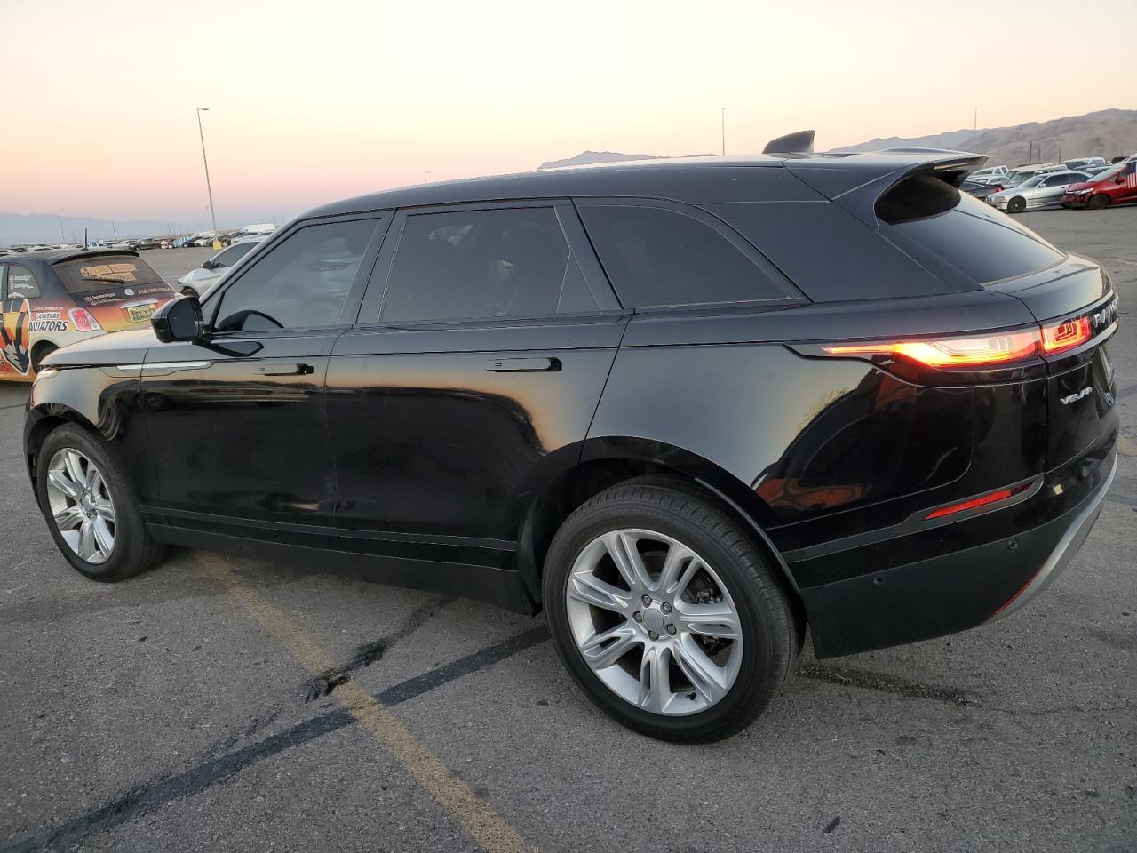 2021 Land Rover Range Rover - Image 2
