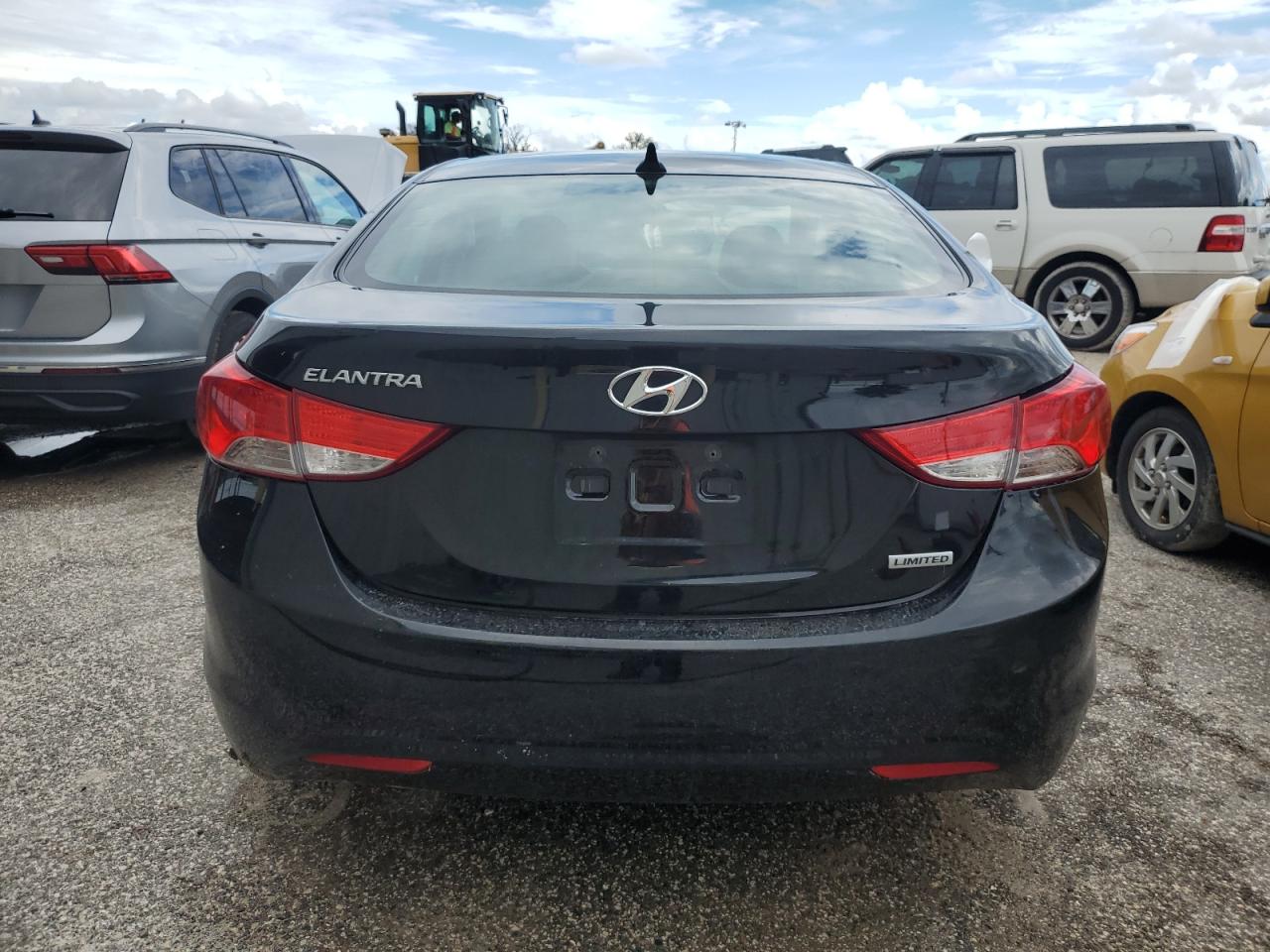 2013 Hyundai Elantra Gls VIN: 5NPDH4AE5DH267932 Lot: 73854374