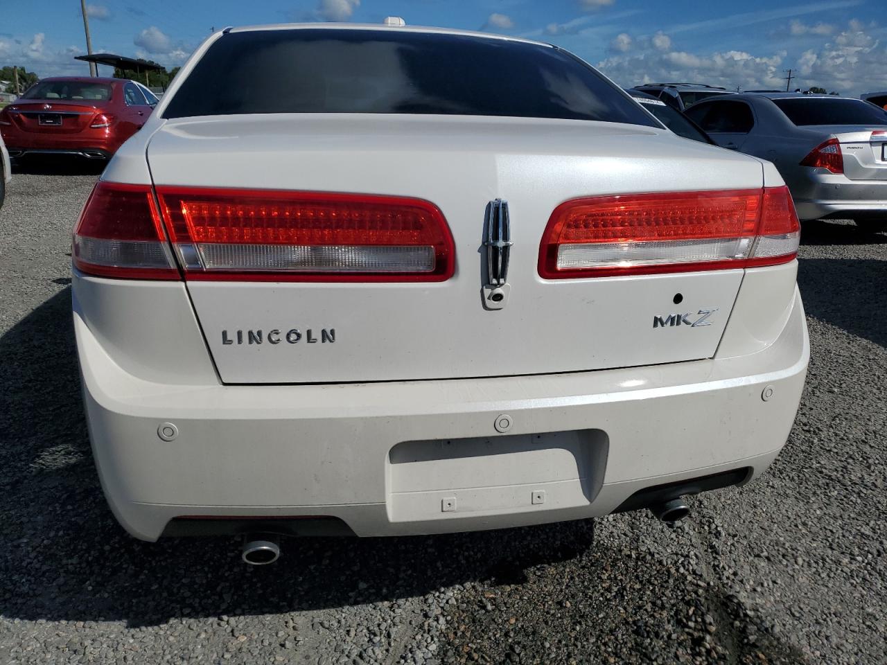 3LNHL2GC9BR764787 2011 Lincoln Mkz