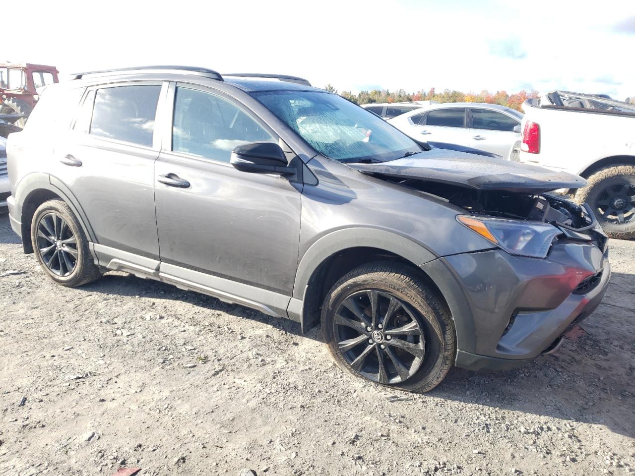 2018 Toyota RAV 4 - Image 4