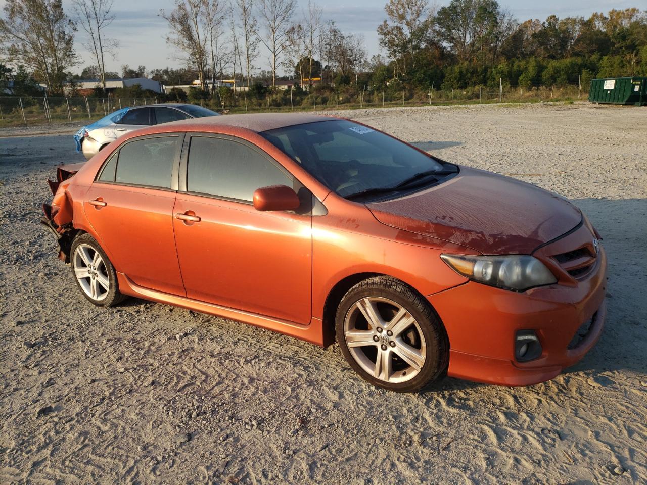 VIN 2T1BU4EE7DC066307 2013 TOYOTA COROLLA no.4