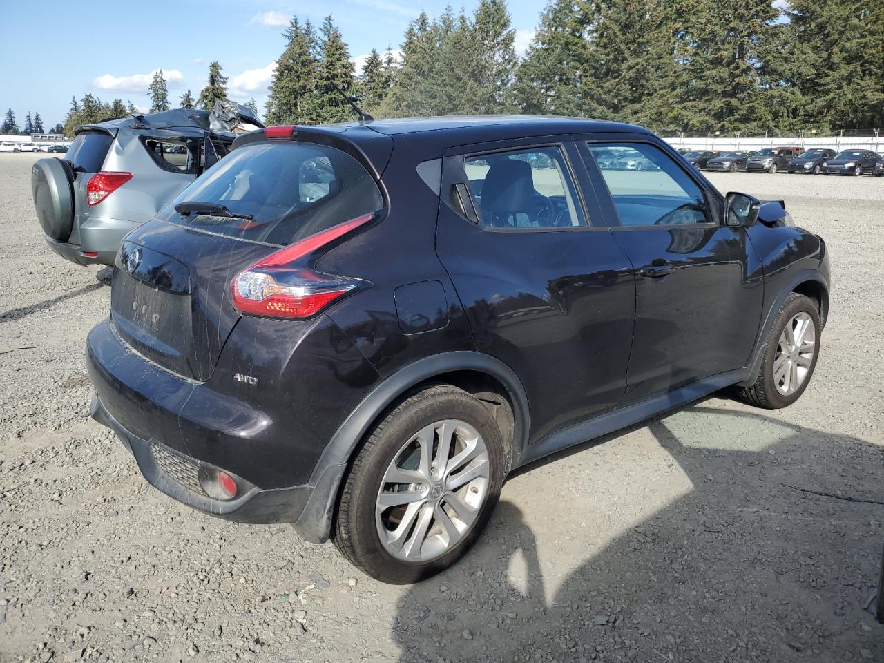 2015 Nissan Juke - Image 3