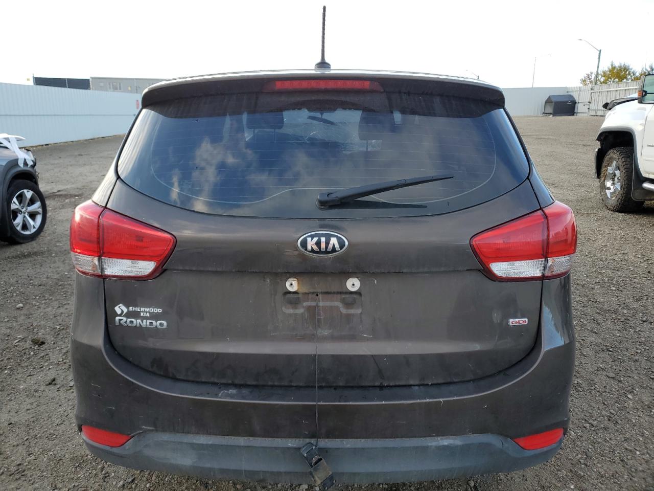 2015 Kia Rondo VIN: KNAHT8A35F7077428 Lot: 73557014