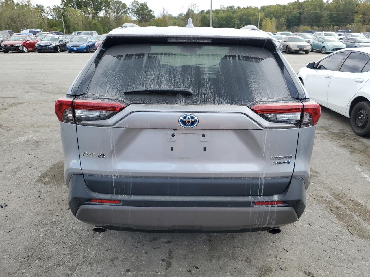 2020 Toyota RAV 4 - Image 6