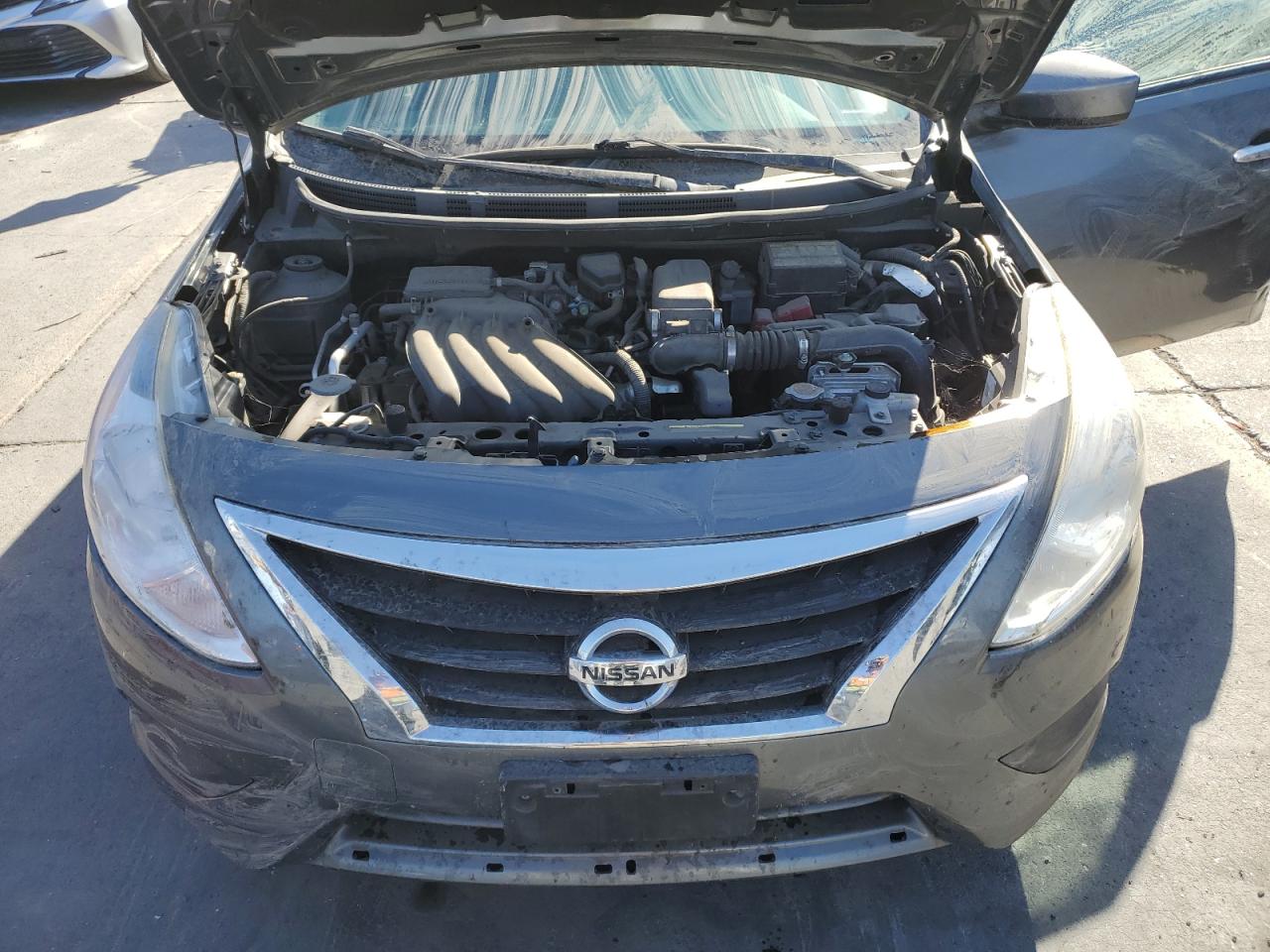 2016 Nissan Versa - Image 11