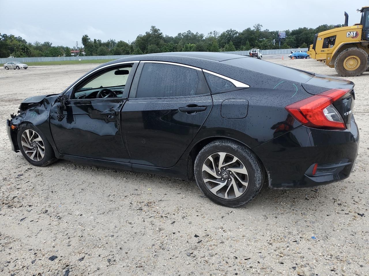 19XFC2F7XGE021487 2016 HONDA CIVIC - Image 2