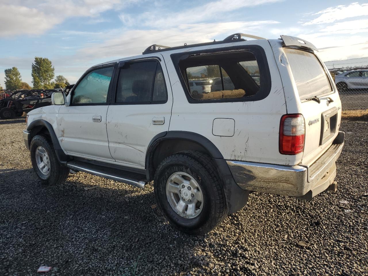 1999 Toyota 4Runner - Image 2
