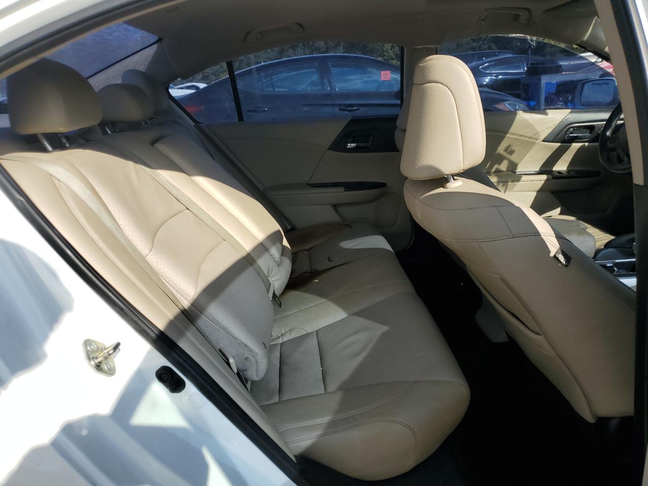 2015 Honda Accord - Image 10