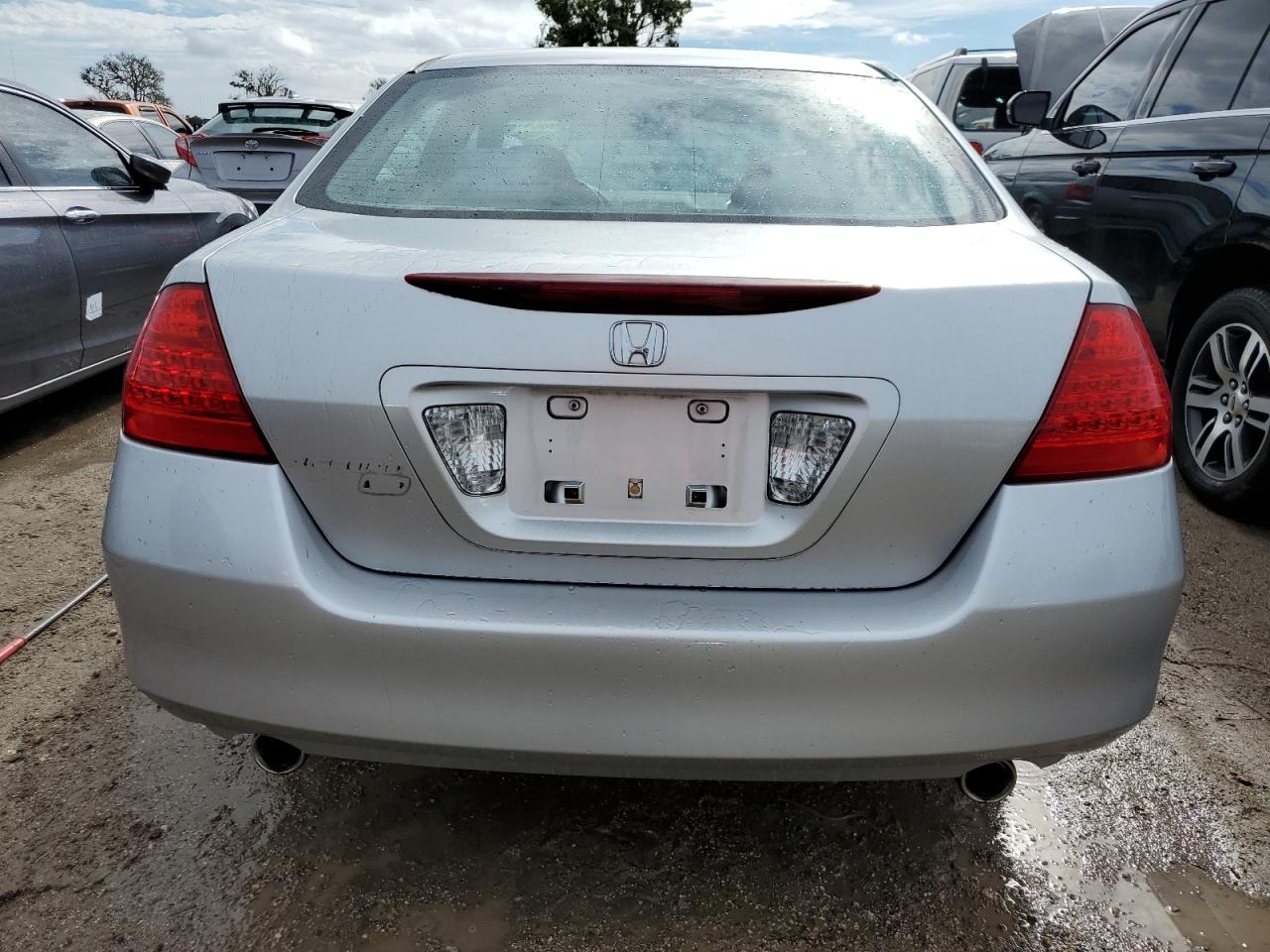 2007 Honda Accord Se VIN: 1HGCM66477A068834 Lot: 73947004