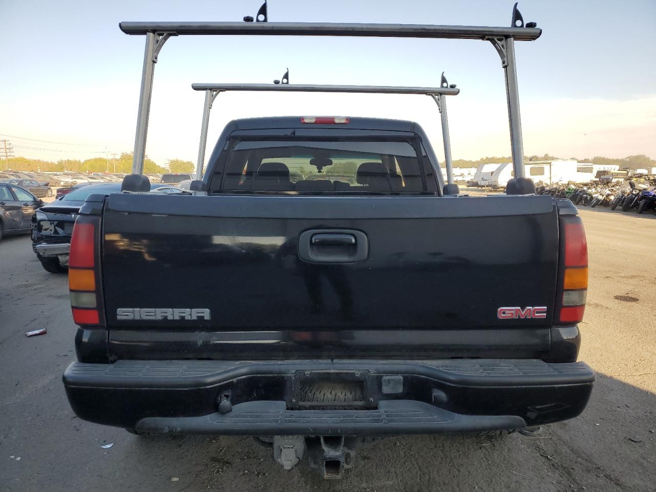 2GTEK63N051303155 2005 GMC Sierra K1500 Denali