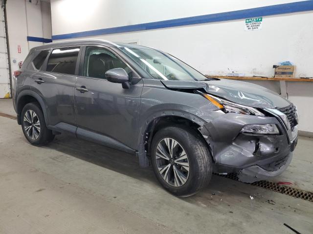 5N1BT3BB0NC729617 Nissan Rogue SV 4