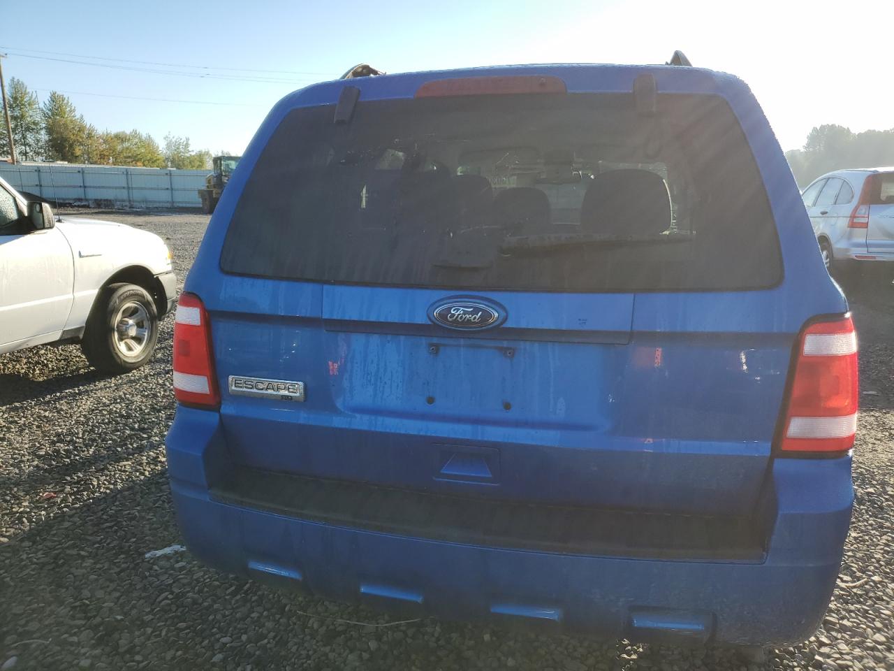 1FMCU9D78BKB61048 2011 Ford Escape Xlt