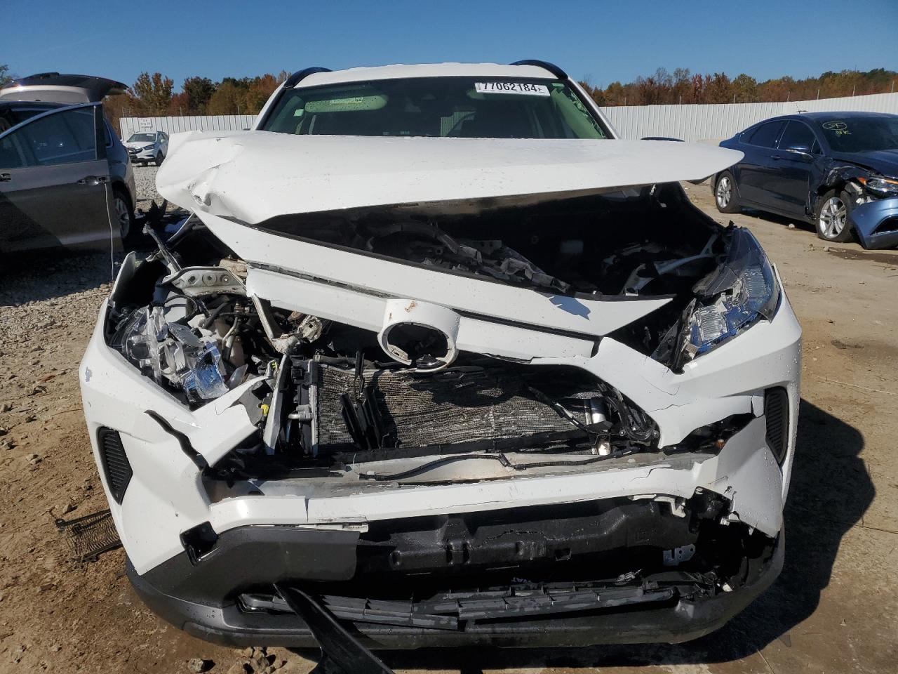 2019 Toyota RAV 4 - Image 5