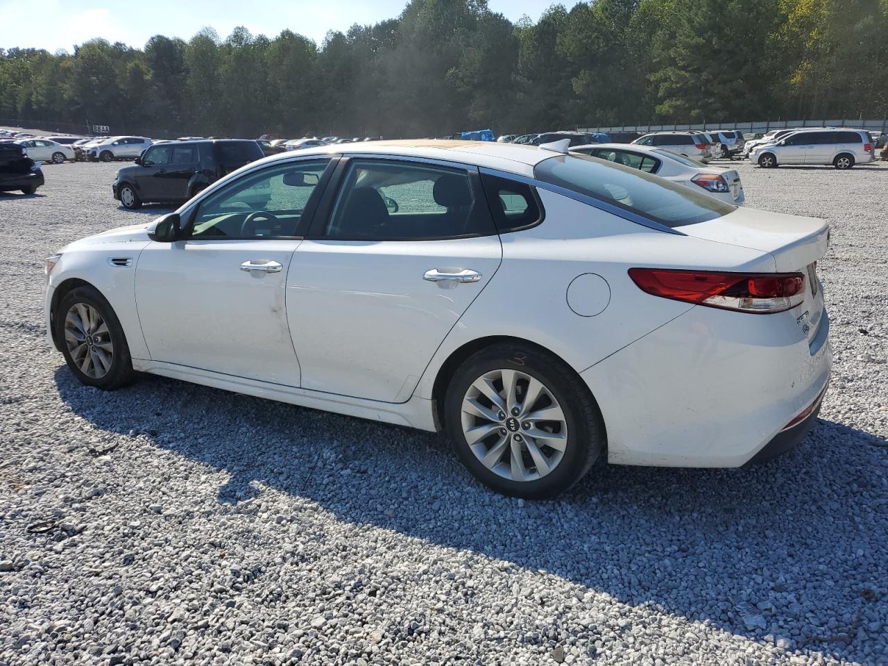 2018 Kia Optima - Image 2