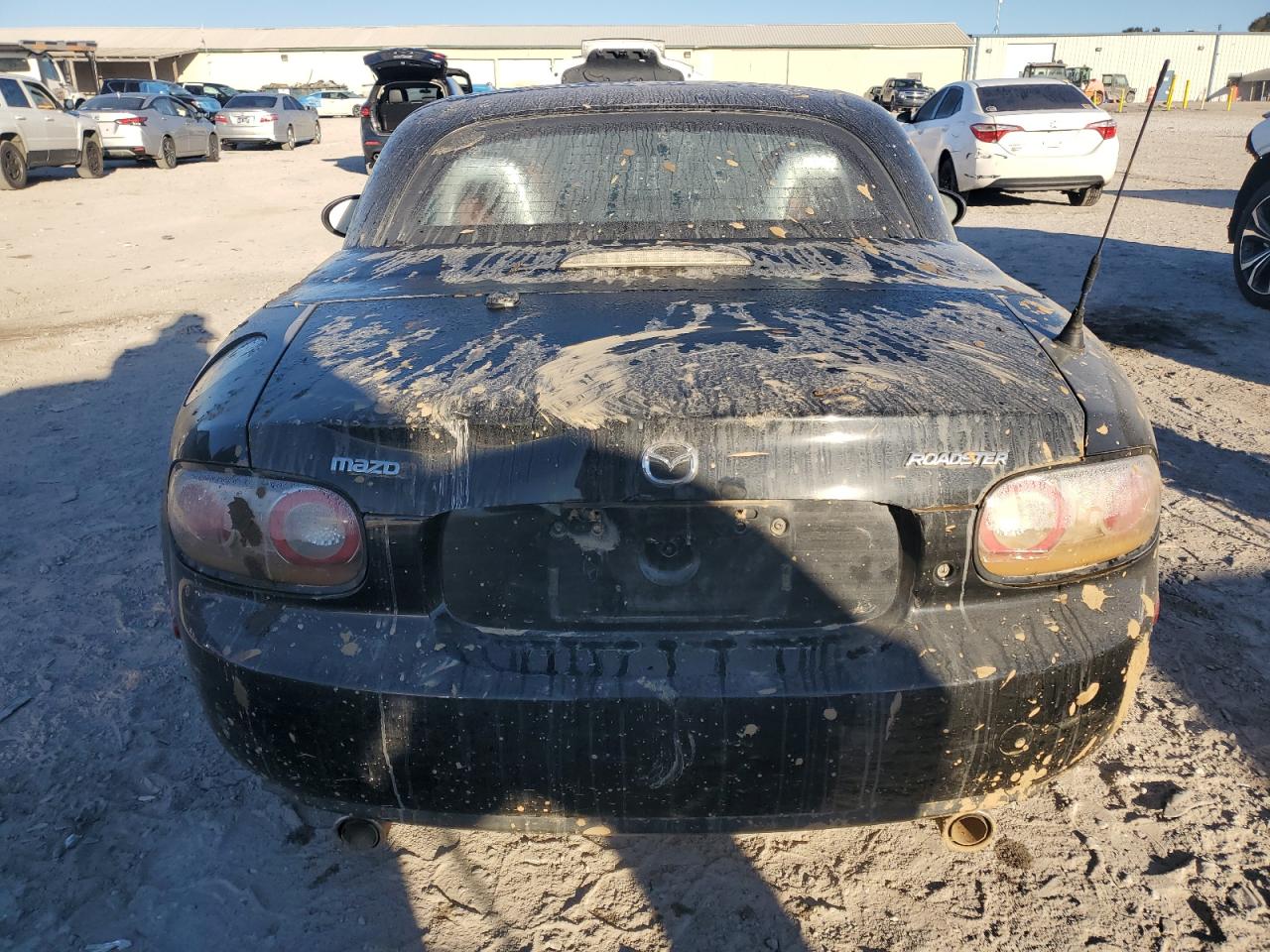 2007 Mazda Mx-5 Miata VIN: JM1NC26F570129706 Lot: 75878774