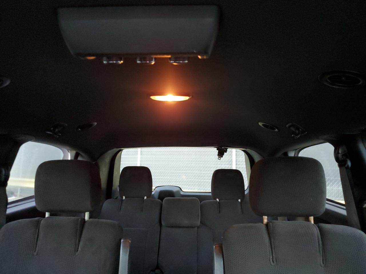 2015 Dodge Caravan - Image 10