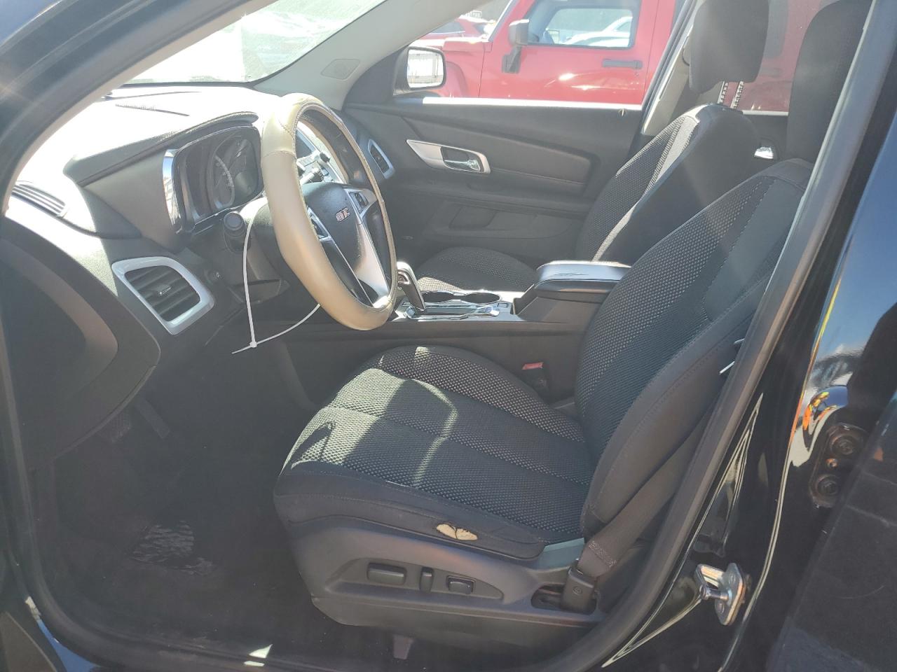 2010 GMC Terrain - Image 7