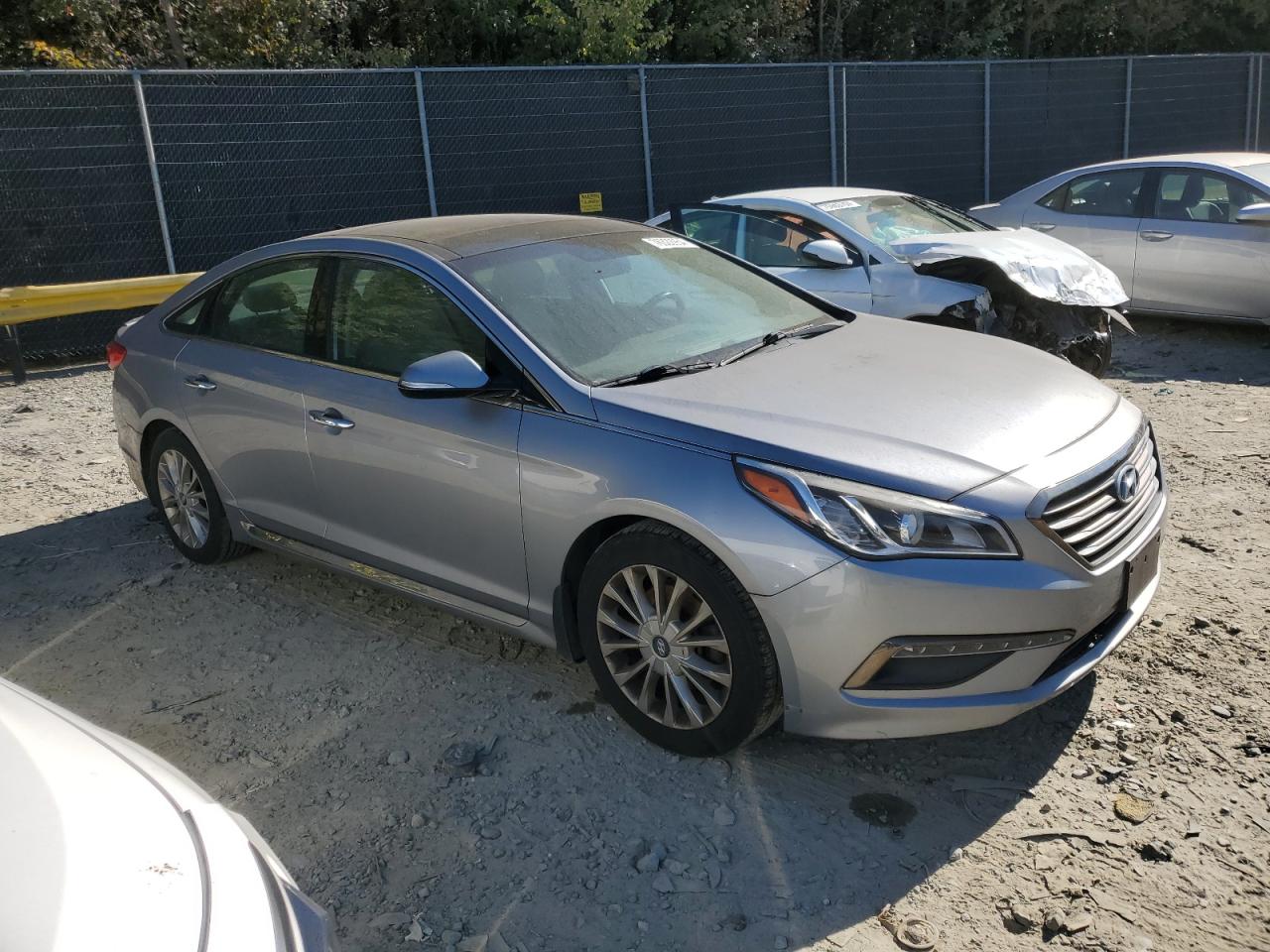 2015 Hyundai Sonata - Image 4