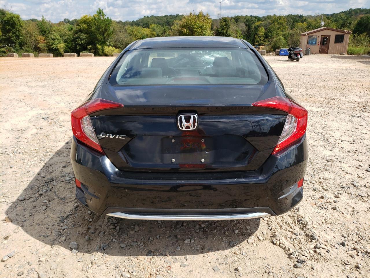 2HGFC2F63KH571393 2019 Honda Civic Lx