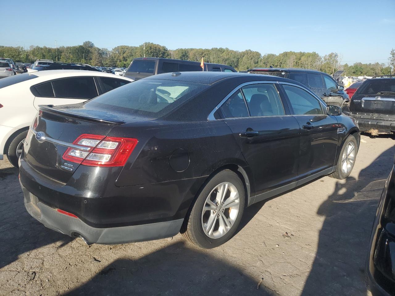 2014 Ford Taurus Sel VIN: 1FAHP2E8XEG113421 Lot: 74004124