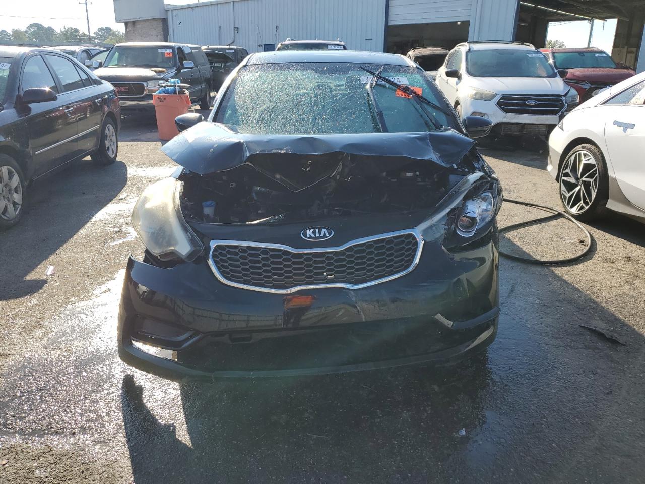 VIN KNAFK4A61F5404190 2015 KIA FORTE no.5