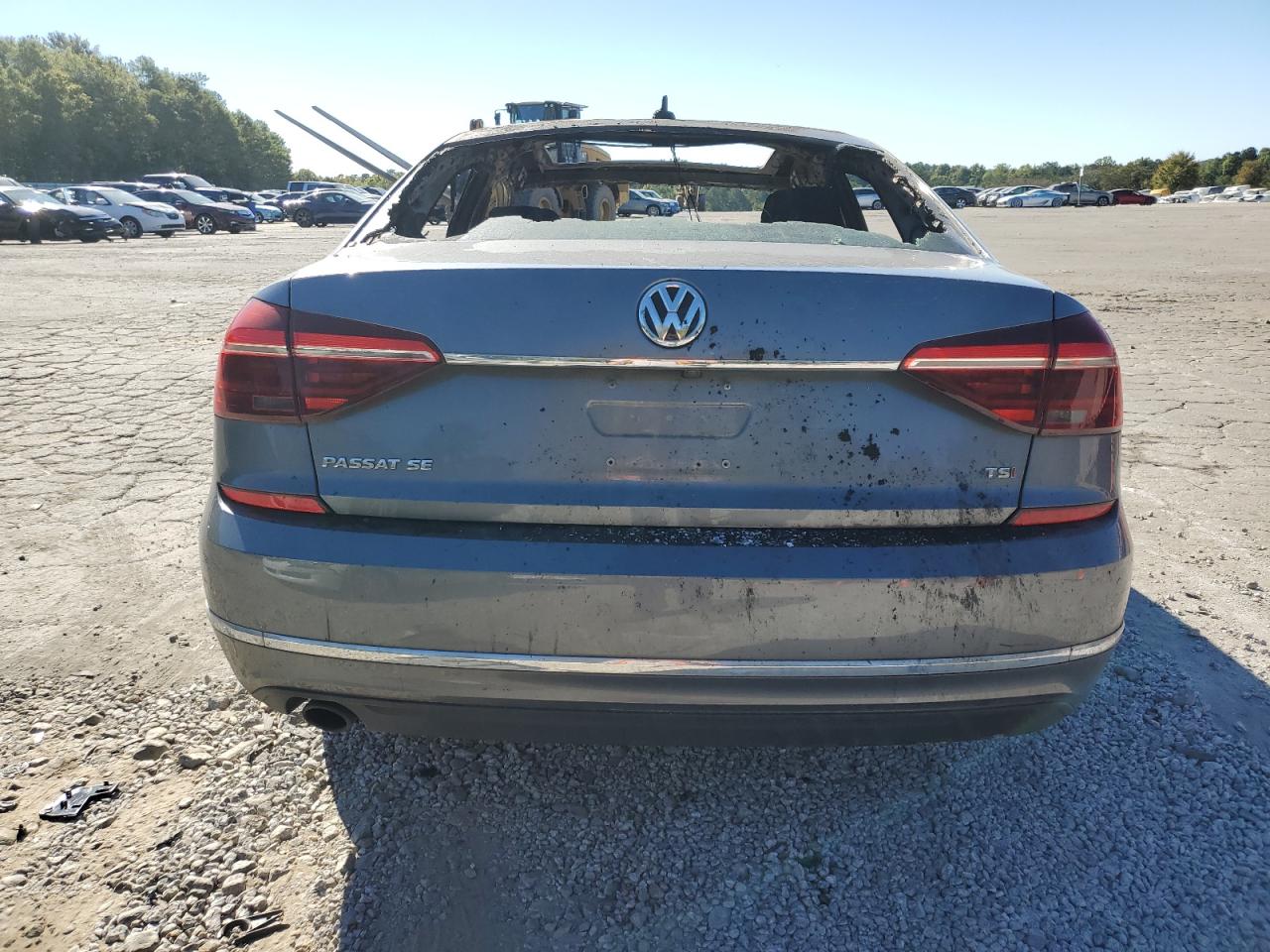 2018 Volkswagen Passat Se VIN: 1VWBA7A37JC013722 Lot: 76489134