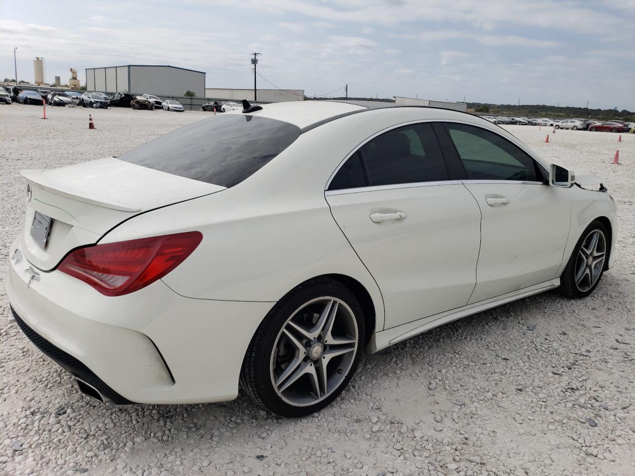 VIN WDDSJ4EB0EN109968 2014 MERCEDES-BENZ CLA-CLASS no.3