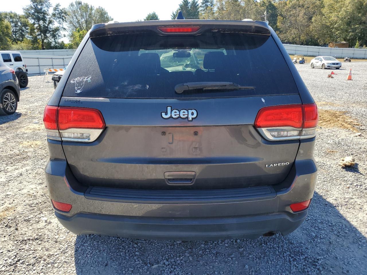 2015 Jeep Grand Cherokee Laredo VIN: 1C4RJEAG3FC174875 Lot: 77307264