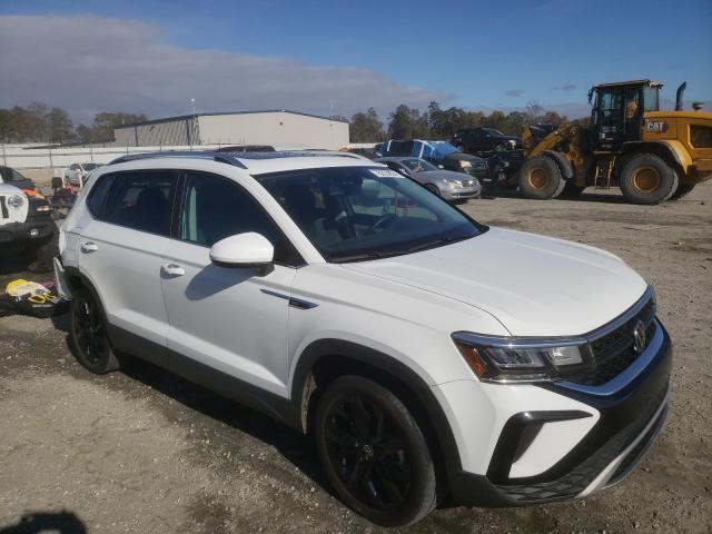  VOLKSWAGEN TAOS SE IQ 2022 Білий