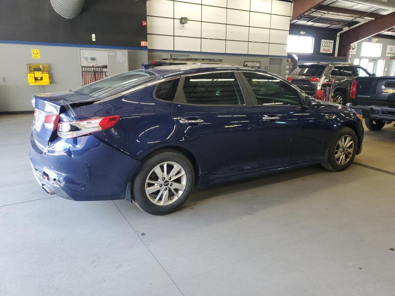 2018 Kia Optima - Image 3
