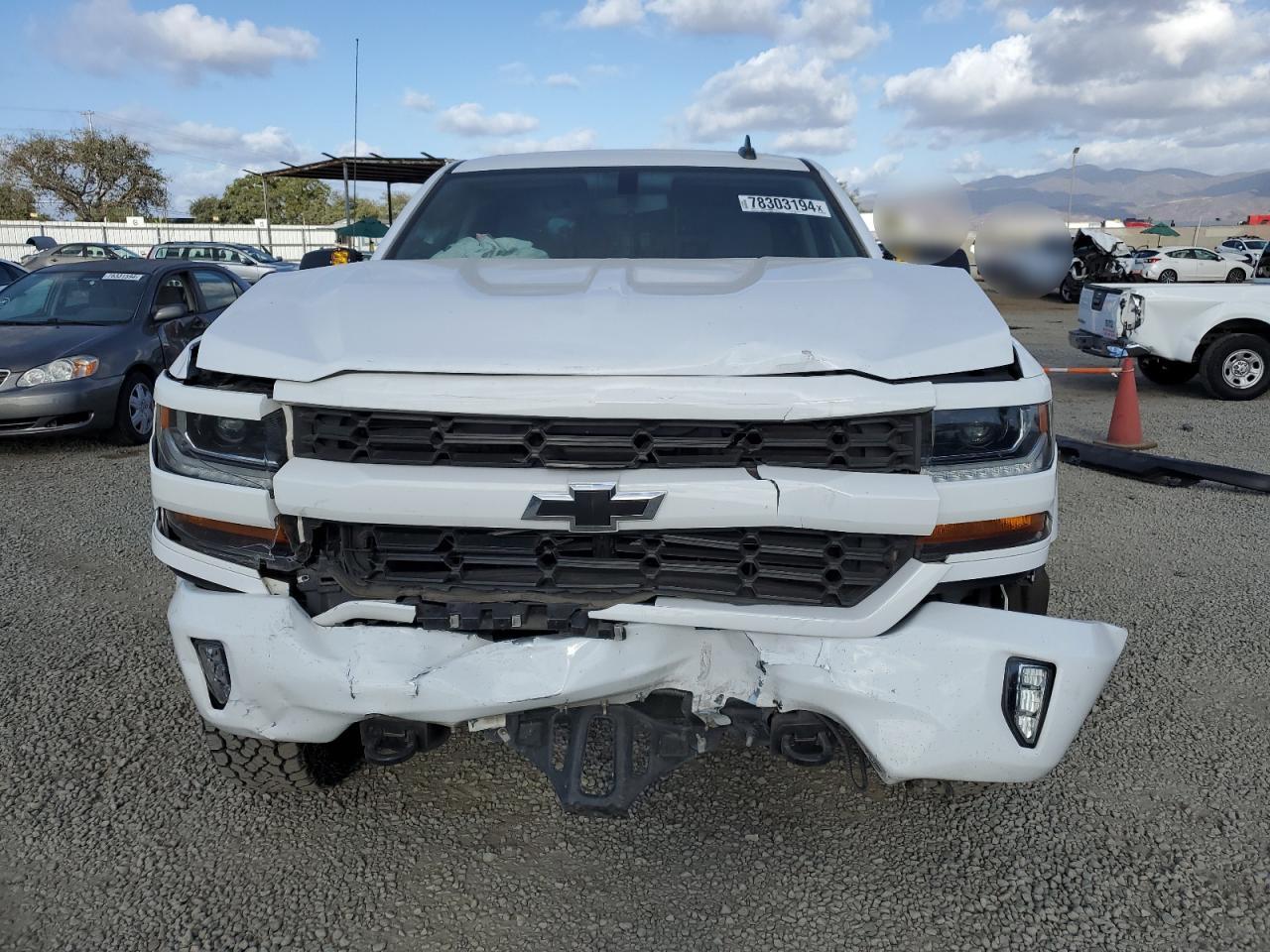 VIN 3GCPCPEC6JG422613 2018 CHEVROLET ALL Models no.5