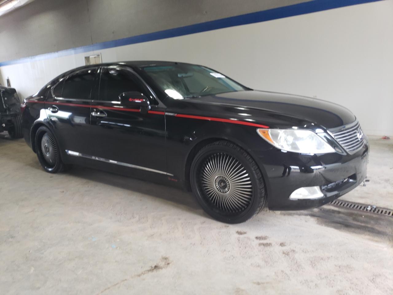 2007 Lexus LS - Image 4