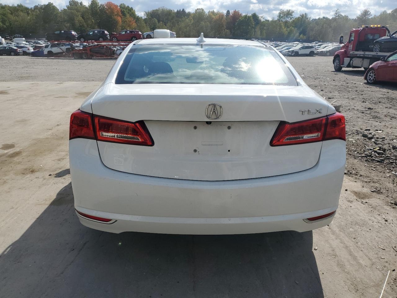 2018 Acura Tlx VIN: 19UUB1F32JA001960 Lot: 74873564