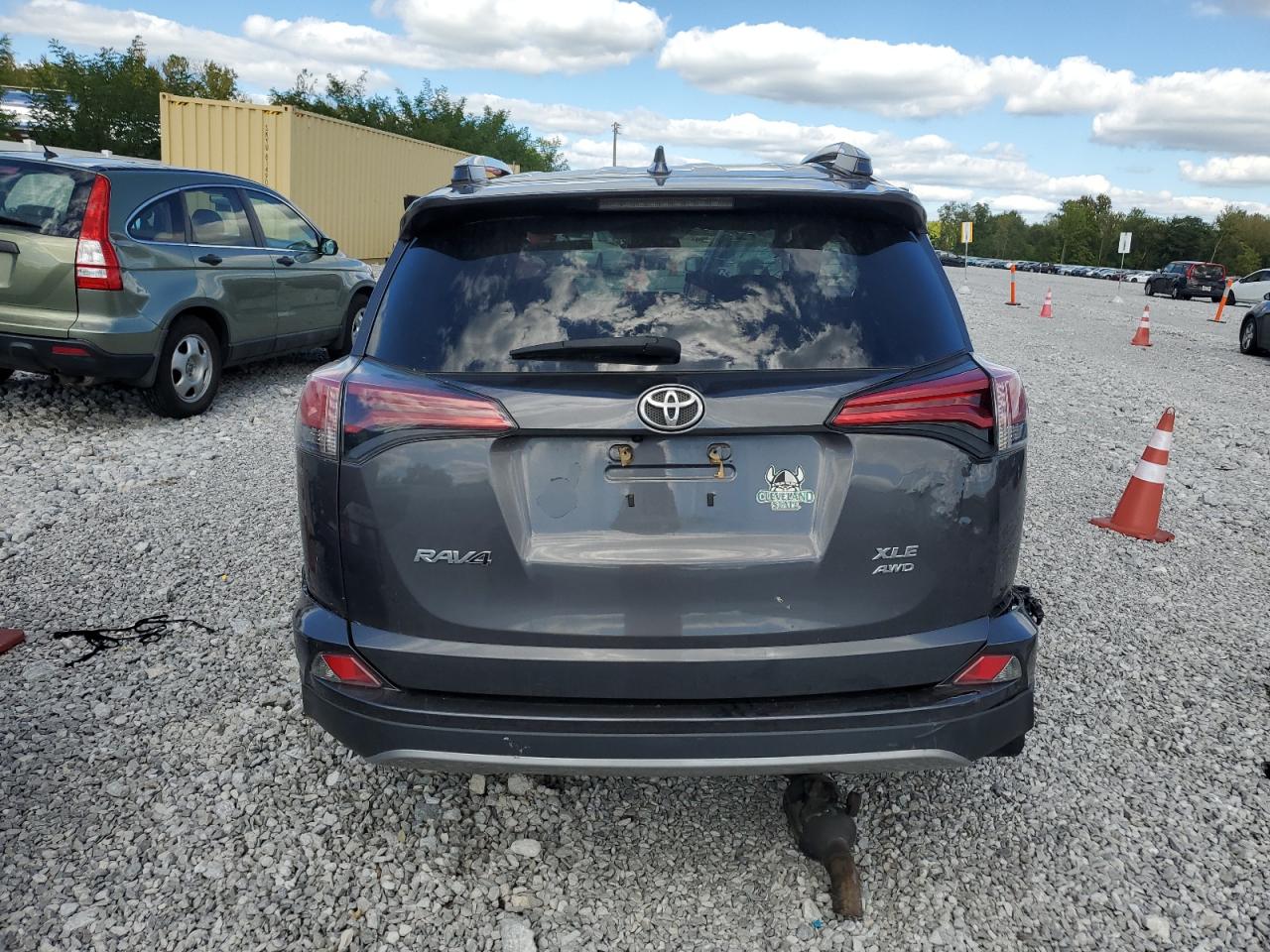 2017 Toyota Rav4 Xle VIN: 2T3RFREV1HW666287 Lot: 73652264