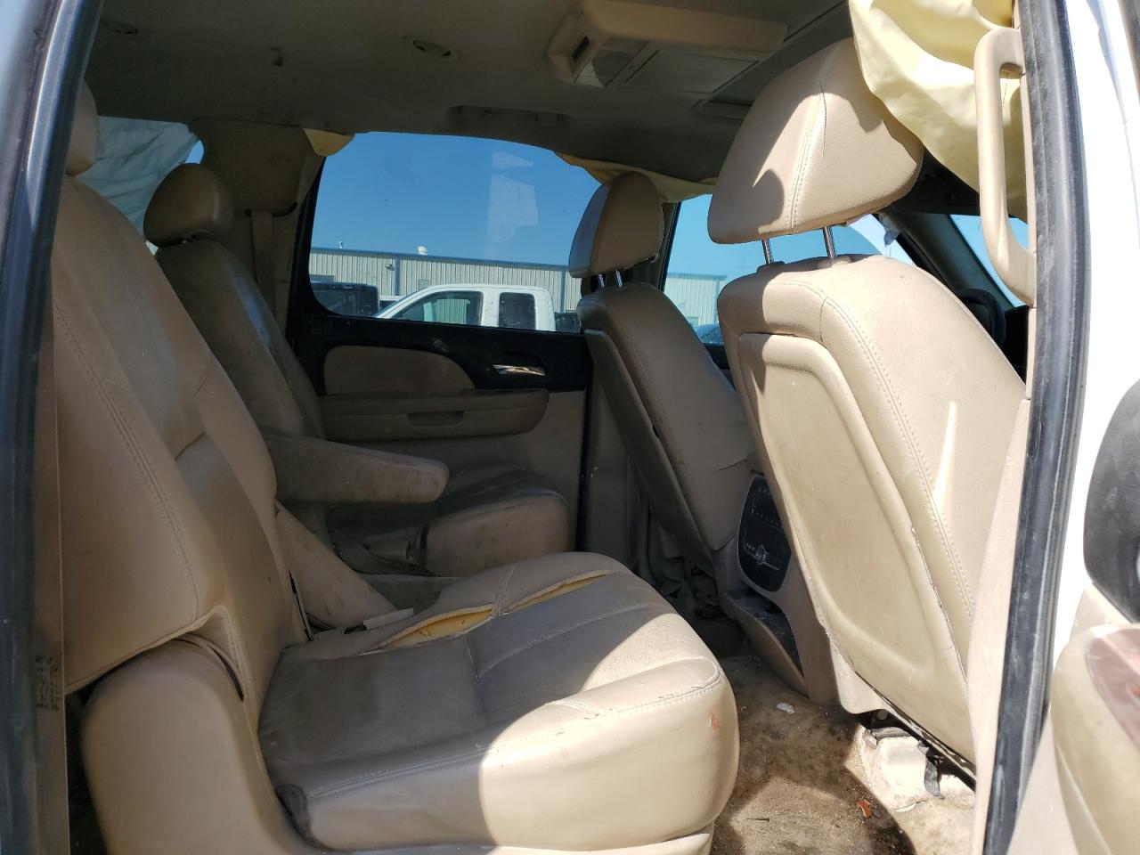 2007 Chevrolet Suburban C1500 VIN: 3GNFC16J77G127770 Lot: 77710904