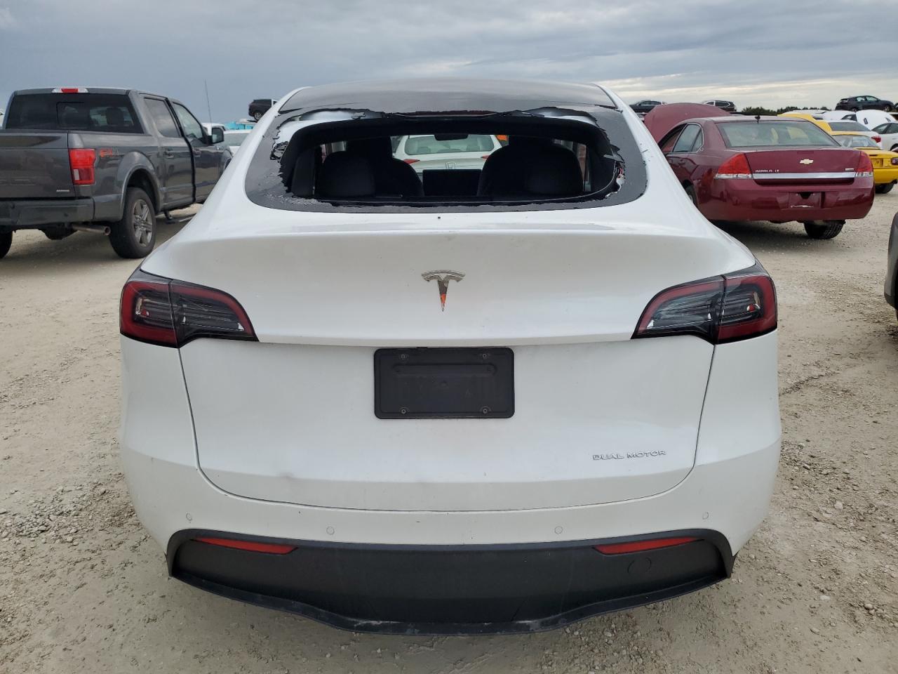 2022 Tesla Model Y VIN: 7SAYGDEE9NF460196 Lot: 74354634