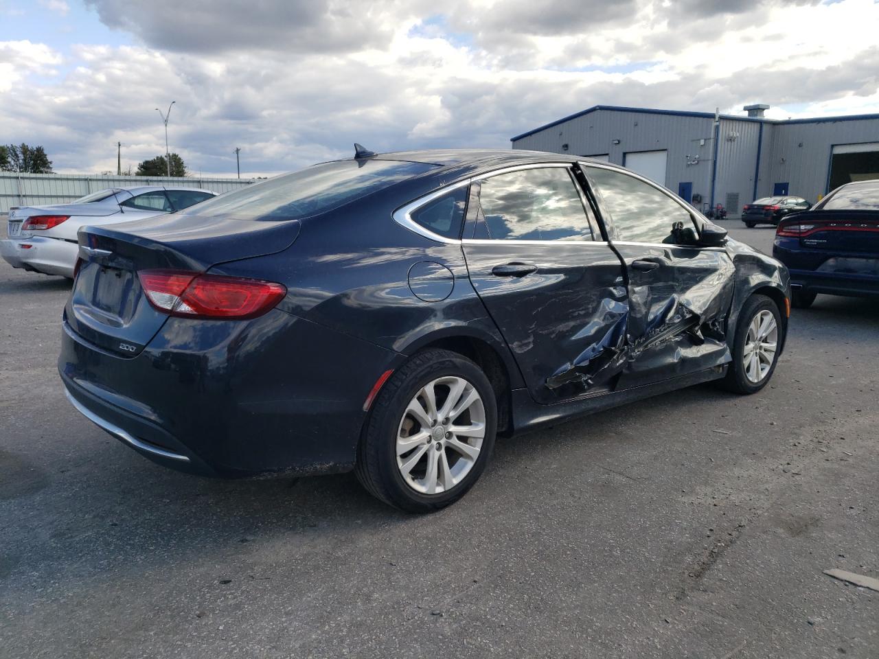 2017 Chrysler 200 Limited VIN: 1C3CCCAB2HN507281 Lot: 76113314