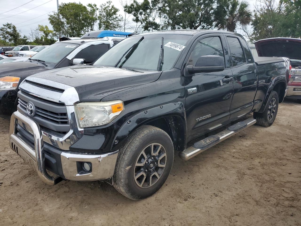 5TFUW5F19EX356670 2014 Toyota Tundra Double Cab Sr