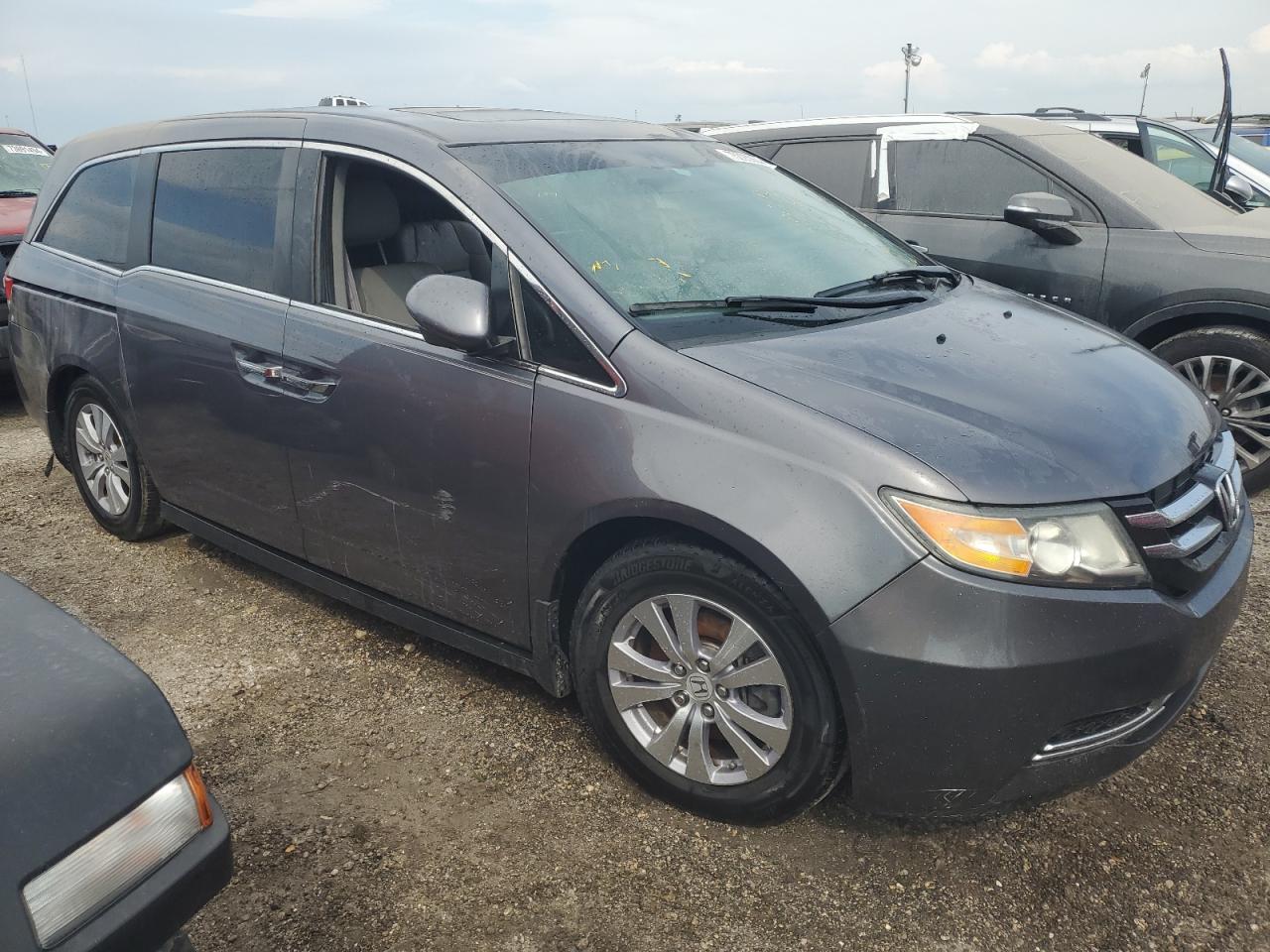 2016 Honda Odyssey - Image 4