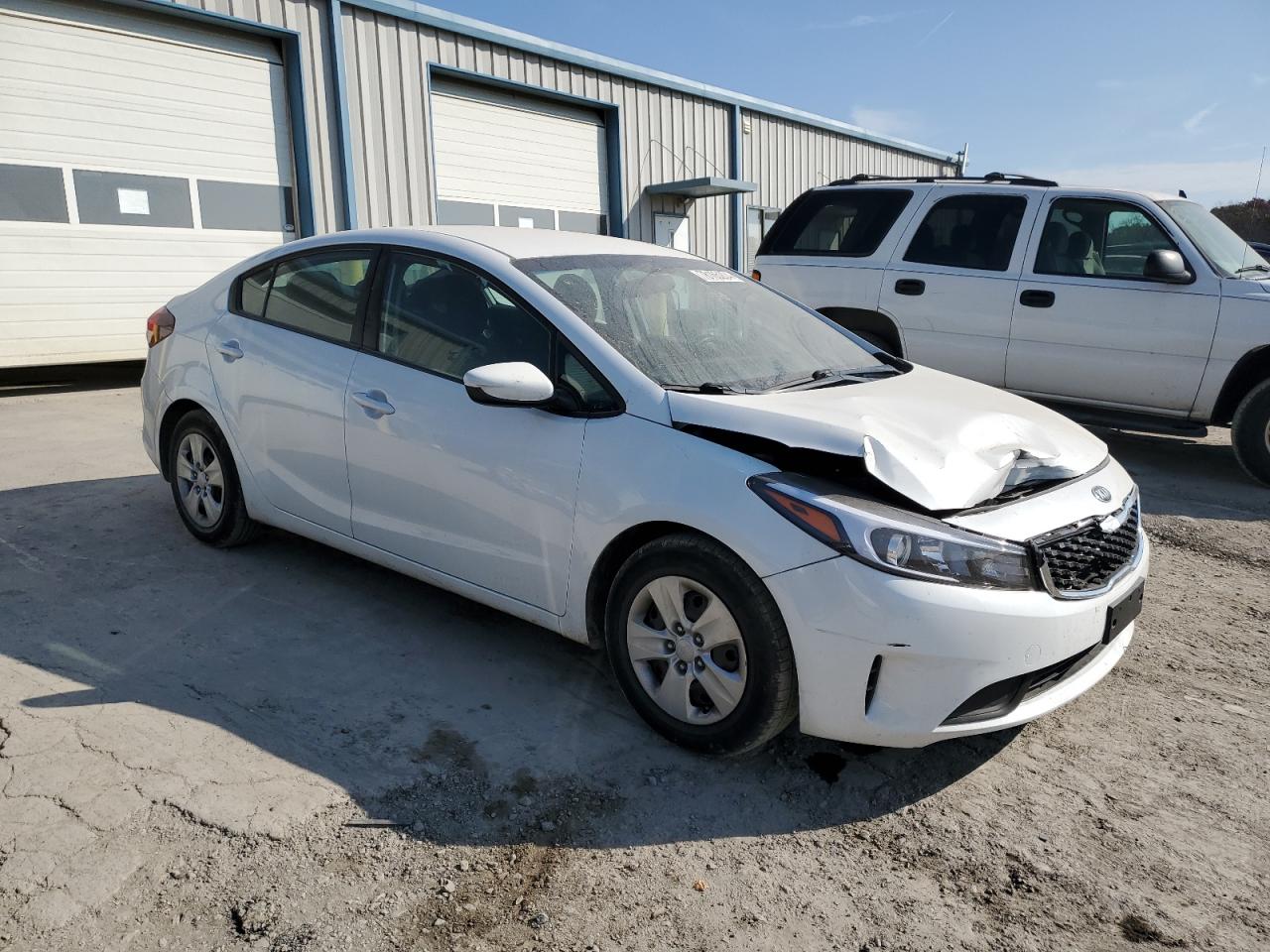 2018 Kia Forte Lx VIN: 3KPFL4A79JE190572 Lot: 78165204