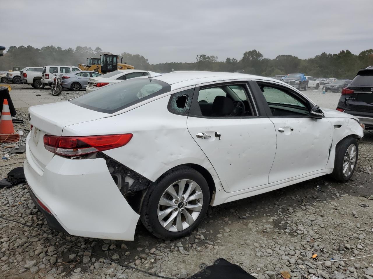 2017 Kia Optima - Image 3