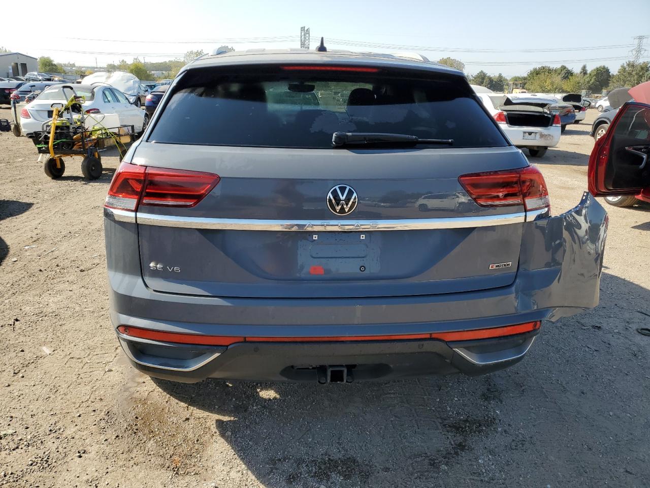 2020 Volkswagen Atlas Cross Sport Se VIN: 1V21E2CAXLC222083 Lot: 74965264